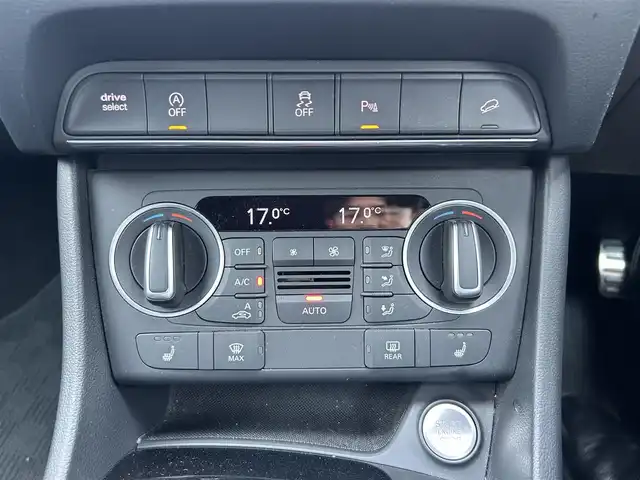 アウディ Ｑ３ 滋賀県 2018(平30)年 5.5万km グレー 125台限定車/専用19インチアルミホイール/ハイグロスブラックパッケージ/ハーフレザーシート/前席シートヒーター/パワーテールゲート/ドラレコ/ETC/純正ナビ/フルセグテレビ