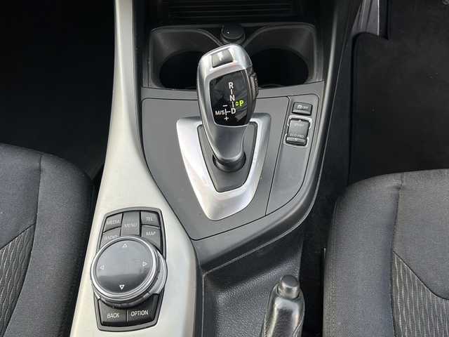 ＢＭＷ １１６ｉ 愛媛県 2014(平26)年 7.4万km アルピンホワイトⅢ メーカーナビ/（CD/DVD/MSV/AUX）/バックカメラ/スマートキー/プッシュスタート/クルーズコントロール/ステアリングスイッチ/ISOFIX/オートライト/フォグランプ/MTモード