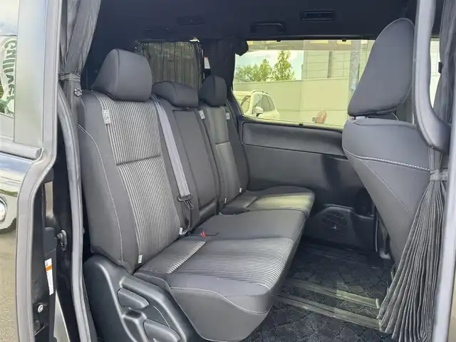 トヨタ ヴォクシー ZS 煌Ⅱ 三重県 2019(令1)年 5.5万km イナズマスパーキングブラックガラスフレーク トヨタセーフティーセンス/純正10インチナビ【NSZN-Z68T】/・地デジTV/・DVD/CD/・Bluetooth/バックカメラ/ステアリングリモコン/両側パワースライドドア/クルーズコントロール/アイドリングストップ/LEDヘッドライト/LEDフォグライト/オートライト/コーナーセンサー/純正16インチアルミホイール/ビルトインETC/スマートキー×2