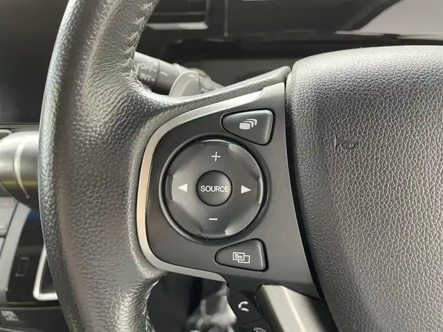 ホンダ ステップワゴン スパーダ ホンダセンシング 埼玉県 2019(令1)年 5.5万km プレミアムスパークルブラックパール ホンダセンシング　純正１０インチナビ　フルセグＴＶ　Ｂｌｕｅｔｏｏｔｈ　バックカメラ　純正１１．６インチフリップダウンモニター　両側パワースライドドア　レーダークルーズコントロール　ＥＴＣ　ドラレコ