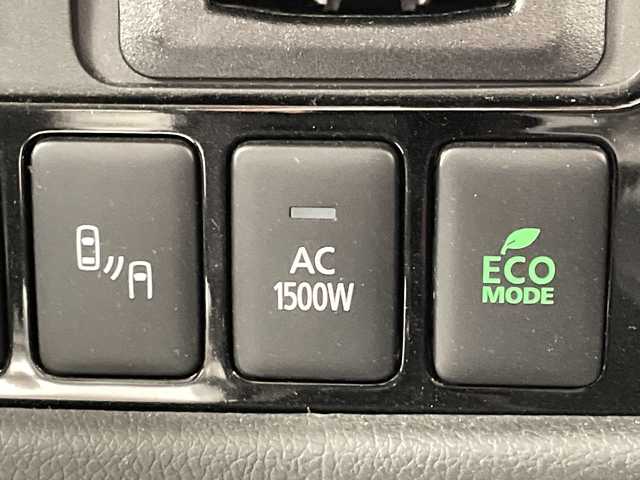 三菱 アウトランダー ＰＨＥＶ G プラスパッケージ 愛知県 2020(令2)年 4.2万km シルキーホワイト 衝突被害軽減ブレーキ/純正8インチディスプレイオーディオナビ（あり）/全方位カメラ/レーダークルーズコントロール/シートヒーター/フルセグTV/Bluetooth/バックカメラ/電動リアゲート/コーナーセンサー/アルミホイール/ブラインドスポットモニター/4WD/LEDヘッドライト/パドルシフト/ステアリングヒーター/ドライブレコーダー/ETC/ステアリングスイッチ/スマートキー/プッシュスタート