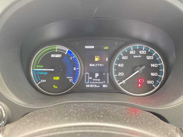 三菱 アウトランダー ＰＨＥＶ G プラスパッケージ 愛知県 2020(令2)年 4.2万km シルキーホワイト 衝突被害軽減ブレーキ/純正8インチディスプレイオーディオナビ（あり）/全方位カメラ/レーダークルーズコントロール/シートヒーター/フルセグTV/Bluetooth/バックカメラ/電動リアゲート/コーナーセンサー/アルミホイール/ブラインドスポットモニター/4WD/LEDヘッドライト/パドルシフト/ステアリングヒーター/ドライブレコーダー/ETC/ステアリングスイッチ/スマートキー/プッシュスタート