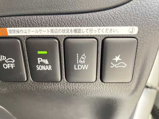 三菱 アウトランダー ＰＨＥＶ G プラスパッケージ 愛知県 2020(令2)年 4.2万km シルキーホワイト 衝突被害軽減ブレーキ/純正8インチディスプレイオーディオナビ（あり）/全方位カメラ/レーダークルーズコントロール/シートヒーター/フルセグTV/Bluetooth/バックカメラ/電動リアゲート/コーナーセンサー/アルミホイール/ブラインドスポットモニター/4WD/LEDヘッドライト/パドルシフト/ステアリングヒーター/ドライブレコーダー/ETC/ステアリングスイッチ/スマートキー/プッシュスタート