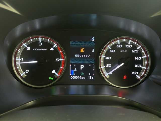 三菱 デリカＤ：５ シャモニー 大阪府 2025(令7)年 0.1千km 黒 登録済み未使用車/バックカメラ(全方位)/100V電源/クルーズコントロール(追従走行あり)/ブラインドスポットモニター/パドルシフト/オートライト/オートマチックハイビーム/衝突軽減システム/横滑り防止システム/ステアリングヒーター/パワーシート(運転席)/パワーバックドア/両側パワースライドドア/スマートキー/純正18インチAW/保証書/取扱説明書