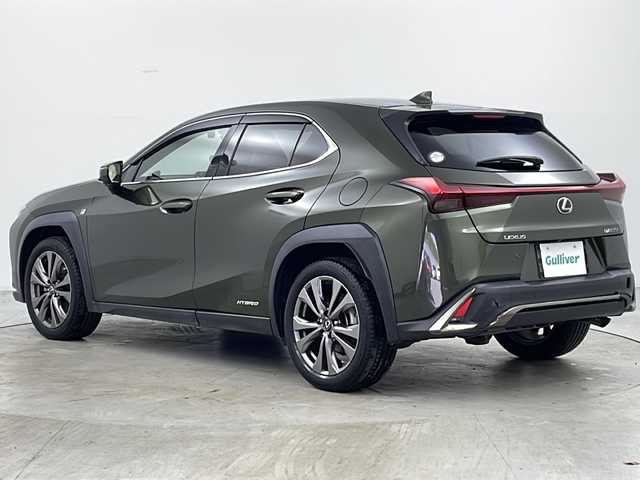 レクサス ＵＸ 250h Fスポーツ 道央・札幌 2018(平30)年 5.7万km テレーンカーキマイカM ・4WD/・寒冷地仕様/・純正ナビ&TV&CD&DVD&BT/・全方位カメラ/・プリクラッシュセーフティ/・クルーズコントロール/・シートヒーター/・ステアリングヒーター/・パワーバックドア/・レザーシート/・パワーシート/・純正ドライブレコーダー/・ETC/・LEDヘッドライト/・オートマチックハイビーム
