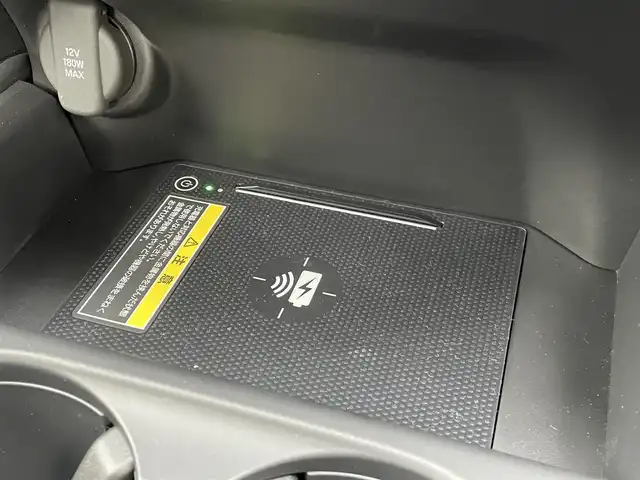 ホンダ ＺＲ－Ｖ ハイブリッド e:HEV Z 東京都 2025(令7)年 0.1万km クリスタルブラックパール 純正９型ワイドディスプレイナビ＆フルセグ　/・BluetoothAudio&USB/・AppleCarPlay&AndroidAuto/アラウンドビューモニター　/ブラインドスポットモニター　/ＢＯＳＥサウンドシステム　/ハンズフリーパワーバックドア　/ステアリングヒーター　/ワイヤレス充電　/レーダークルーズコントロール/レーザーパワーシート/・前席シートヒーター/・前席パワーシート/・リア左右席シートヒーター/・２列目パーソナルUSB/パーキングセンサーシステム/ホンダセンシング/（安全運転支援システム）/・衝突軽減ブレーキ/・歩行車事故低減ステアリング/・車線維持支援システム/・先行車発進お知らせ機能/保証書＆取説