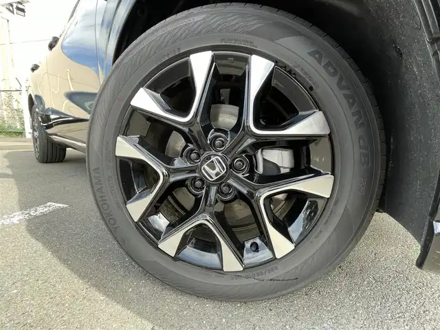 ホンダ ＺＲ－Ｖ ハイブリッド e:HEV Z 東京都 2025(令7)年 0.1万km クリスタルブラックパール 純正９型ワイドディスプレイナビ＆フルセグ　/・BluetoothAudio&USB/・AppleCarPlay&AndroidAuto/アラウンドビューモニター　/ブラインドスポットモニター　/ＢＯＳＥサウンドシステム　/ハンズフリーパワーバックドア　/ステアリングヒーター　/ワイヤレス充電　/レーダークルーズコントロール/レーザーパワーシート/・前席シートヒーター/・前席パワーシート/・リア左右席シートヒーター/・２列目パーソナルUSB/パーキングセンサーシステム/ホンダセンシング/（安全運転支援システム）/・衝突軽減ブレーキ/・歩行車事故低減ステアリング/・車線維持支援システム/・先行車発進お知らせ機能/保証書＆取説