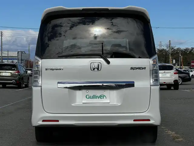 ホンダ ステップワゴン スパーダ パワーエディション 道央・札幌 2013(平25)年 8.9万km パール ４WD/寒冷地仕様/純正メモリーナビ/AM/FM/BT/SD/CD/DVD/フルセグ/横滑り防止装置/バックカメラ/ビルトインETC/アイドリングストップ/ワイパーデアイサー/ECON/両側パワースライドドア/革巻きステアリング/ステアリングリモコン/パドルシフト/MTモード付AT/キセノンヘッドライト/オートライト/フォグランプ/電動格納ミラー/ヒーテッドドアミラー/ウィンカーミラー/純正フロアマット/ドアバイザー/社外エンジンスターター/社外AW付冬タイヤ積込/205/65/R16/2021年/山7mm