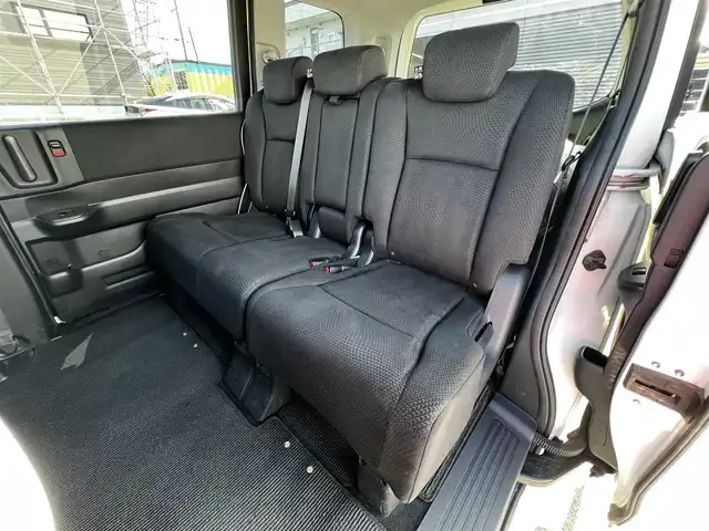 ホンダ ステップワゴン スパーダ パワーエディション 道央・札幌 2013(平25)年 8.9万km パール ４WD/寒冷地仕様/純正メモリーナビ/AM/FM/BT/SD/CD/DVD/フルセグ/横滑り防止装置/バックカメラ/ビルトインETC/アイドリングストップ/ワイパーデアイサー/ECON/両側パワースライドドア/革巻きステアリング/ステアリングリモコン/パドルシフト/MTモード付AT/キセノンヘッドライト/オートライト/フォグランプ/電動格納ミラー/ヒーテッドドアミラー/ウィンカーミラー/純正フロアマット/ドアバイザー/社外エンジンスターター/社外AW付冬タイヤ積込/205/65/R16/2021年/山7mm
