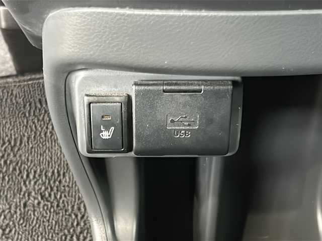 スズキ ハスラー Jスタイル Ⅱ 静岡県 2016(平28)年 4.7万km ブルーイッシュブラックパール3 純正ディスプレイオーディオ/CD/DVD/AM/FM/フルセグ/USB/ipod/Bluetooth/aha/AUX/主要装備/・純正ディスプレイオーディオ　/・レーンキープアシスト　/・ステアリングリモコン　/・ＥＴＣ　/・全方位カメラ　/・ドライブレコーダー/・オートライト　/・シートヒーター　/・横滑り防止装置　/・純正アルミホイール　/・スマートキー　/・衝突軽減システム/・プッシュスタート/。アイドリングストップ