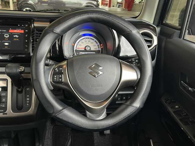 スズキ ハスラー Jスタイル Ⅱ 静岡県 2016(平28)年 4.7万km ブルーイッシュブラックパール3 純正ディスプレイオーディオ/CD/DVD/AM/FM/フルセグ/USB/ipod/Bluetooth/aha/AUX/主要装備/・純正ディスプレイオーディオ　/・レーンキープアシスト　/・ステアリングリモコン　/・ＥＴＣ　/・全方位カメラ　/・ドライブレコーダー/・オートライト　/・シートヒーター　/・横滑り防止装置　/・純正アルミホイール　/・スマートキー　/・衝突軽減システム/・プッシュスタート/。アイドリングストップ