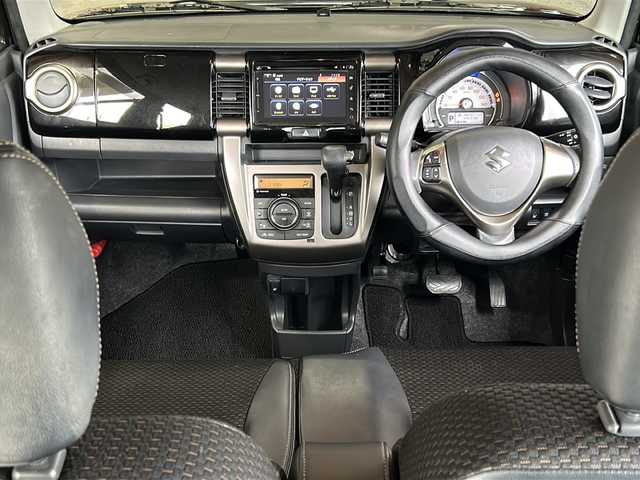 スズキ ハスラー Jスタイル Ⅱ 静岡県 2016(平28)年 4.7万km ブルーイッシュブラックパール3 純正ディスプレイオーディオ/CD/DVD/AM/FM/フルセグ/USB/ipod/Bluetooth/aha/AUX/主要装備/・純正ディスプレイオーディオ　/・レーンキープアシスト　/・ステアリングリモコン　/・ＥＴＣ　/・全方位カメラ　/・ドライブレコーダー/・オートライト　/・シートヒーター　/・横滑り防止装置　/・純正アルミホイール　/・スマートキー　/・衝突軽減システム/・プッシュスタート/。アイドリングストップ