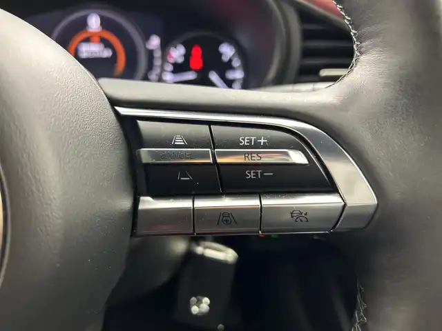 マツダ マツダ３ファストバック 20S バーガンディセレクション 三重県 2021(令3)年 4.3万km ポリメタルグレーM /禁煙車//マツダコネクトナビ//Bluetooth/CD/DVD/フルセグ/HDMI/AM/FM//レーダークルーズコントロール//前席シートヒーター//ステアリングヒーター//メモリ機能付パワーシート//ヘッドアップディスプレイ//ブラインドスポットモニター//全方位カメラ//オートハイビーム//パドルシフト//前後ドライブレコーダー//赤革レザーシート//純正18インチAW