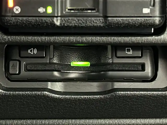 マツダ マツダ３ファストバック 20S バーガンディセレクション 三重県 2021(令3)年 4.3万km ポリメタルグレーM /禁煙車//マツダコネクトナビ//Bluetooth/CD/DVD/フルセグ/HDMI/AM/FM//レーダークルーズコントロール//前席シートヒーター//ステアリングヒーター//メモリ機能付パワーシート//ヘッドアップディスプレイ//ブラインドスポットモニター//全方位カメラ//オートハイビーム//パドルシフト//前後ドライブレコーダー//赤革レザーシート//純正18インチAW