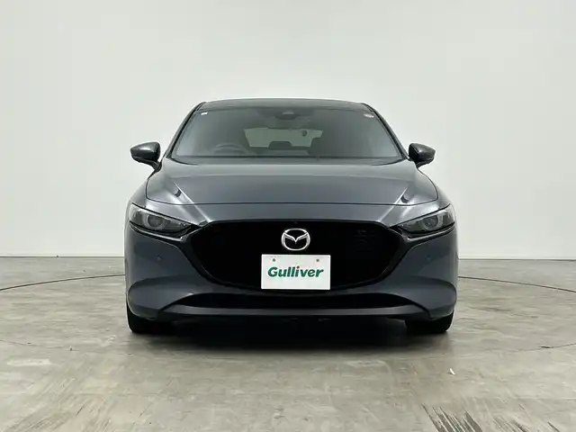 マツダ マツダ３ファストバック 20S バーガンディセレクション 三重県 2021(令3)年 4.3万km ポリメタルグレーM /禁煙車//マツダコネクトナビ//Bluetooth/CD/DVD/フルセグ/HDMI/AM/FM//レーダークルーズコントロール//前席シートヒーター//ステアリングヒーター//メモリ機能付パワーシート//ヘッドアップディスプレイ//ブラインドスポットモニター//全方位カメラ//オートハイビーム//パドルシフト//前後ドライブレコーダー//赤革レザーシート//純正18インチAW