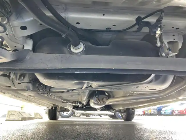 スズキ ワゴンＲ HYBRID FZ 静岡県 2020(令2)年 1.5万km ピュアホワイトP スズキセーフティサポート/社外オーディオ(DEH-5100)/　AM FM CD AUX USB/LEDオートヘッドランプ/シートヒーター(運転席)/革巻きステアリング/ステアリングスイッチ/リアクリアランスソナー/スマートキー2本/純正14インチアルミホイール/アイドリングストップ/プッシュスタート/ワンオーナー