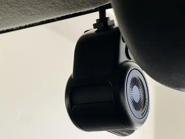 スズキ クロスビー HYBRID MZ 愛知県 2021(令3)年 4.6万km キャラバンアイボリーパールメタリック/ホワイト 2トーンルーフ 純正ナビ　全方位カメラ　シートヒーター　ナビ連動純正ドラレコ　デュアルカメラブレーキ　衝突軽減　追従クルコン　パドルシフト　ＥＴＣ　ツートンカラー　ＬＥＤオートライト　フォグランプ　パーキングセンサー