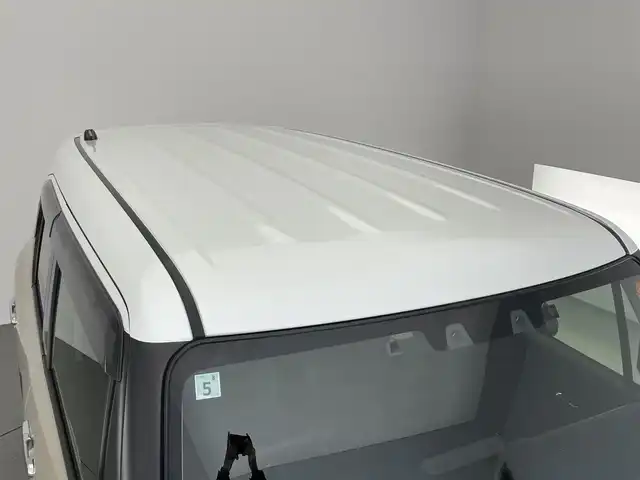 スズキ クロスビー HYBRID MZ 愛知県 2021(令3)年 4.6万km キャラバンアイボリーパールメタリック/ホワイト 2トーンルーフ 純正ナビ　全方位カメラ　シートヒーター　ナビ連動純正ドラレコ　デュアルカメラブレーキ　衝突軽減　追従クルコン　パドルシフト　ＥＴＣ　ツートンカラー　ＬＥＤオートライト　フォグランプ　パーキングセンサー