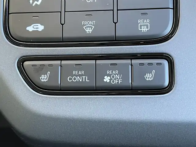 ホンダ フリード ハイブリット e:HEV クロスター 東京都 2025(令7)年 0.1千km クリスタルブラックパール 登録済未使用車　/ホンダセンシング　/純正９型ナビ　LXM-242ZFNI(207680円)/リアクーラー　/両側電動ドア　/ハーフレザー　/シートヒーター　/フルセグＴＶ　/ルーフレール　/ＬＥＤヘッド　/フォグランプ　/純正１５インチＡＷ　/BSM