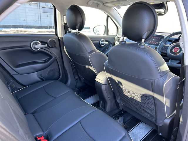 フィアット ５００Ｘ エクストリーム 道東・釧路十勝 2019(令1)年 5.9万km ブラック 80台限定仕様車/４WD/純正ディスプレイオーディオ/ BT/USB/AppleCarPlay/ETC/衝突軽減ブレーキ/レーンキーピングアシスト/アダプティブクルーズコントロール/リアパークセンサー/ブラインドスポットインフォメーション/外装シネマブラック/ブラックレザーシート/フロントシートヒーティング/フロントパワーシート/純正17インチAW/純正フロアマット/オートライト/取扱説明書/保証書/スペアキー