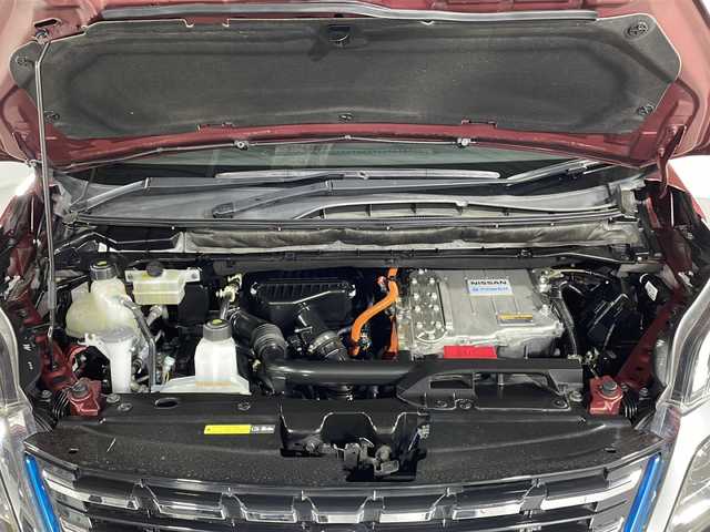 日産 セレナ e－パワー ハイウェイスター 福岡県 2020(令2)年 3.1万km マルーンレッド 2トーン ・プロパイロット/・純正10インチナビ/・ビルトイン2.0ETC/・クルコン/・ワンオーナー/・リアロールサンシェード/・フリップダウン/・パーキングアシスト/・禁煙車/・アラウンドビューモニター/・LEDヘッドライト