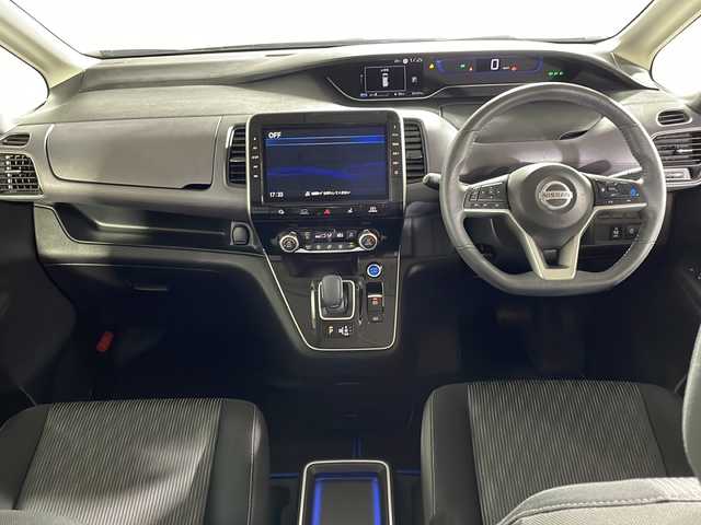 日産 セレナ e－パワー ハイウェイスター 福岡県 2020(令2)年 3.1万km マルーンレッド 2トーン ・プロパイロット/・純正10インチナビ/・ビルトイン2.0ETC/・クルコン/・ワンオーナー/・リアロールサンシェード/・フリップダウン/・パーキングアシスト/・禁煙車/・アラウンドビューモニター/・LEDヘッドライト