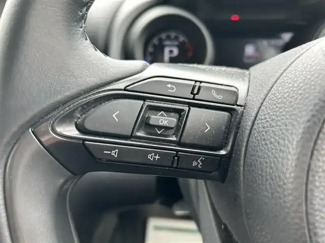 トヨタ ヤリスクロス G 山形県 2021(令3)年 10.6万km ベージュ セーフティセンス/純正ディスプレイオーディオ/バックカメラ/レーダークルーズコントロール/ステアリングスイッチ/ドライブレコーダー/オートホールド/横滑り防止装置/純正アルミホイール/スマートキー/プッシュスタート/LEDライト/ウィンカーミラー/純正フロアマット