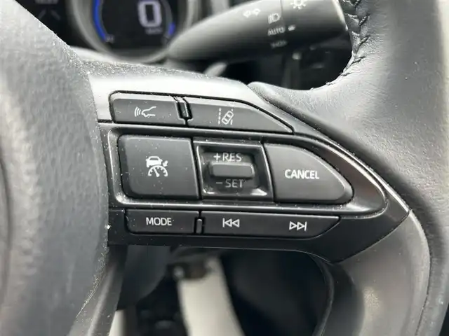 トヨタ ヤリスクロス G 山形県 2021(令3)年 10.6万km ベージュ セーフティセンス/純正ディスプレイオーディオ/バックカメラ/レーダークルーズコントロール/ステアリングスイッチ/ドライブレコーダー/オートホールド/横滑り防止装置/純正アルミホイール/スマートキー/プッシュスタート/LEDライト/ウィンカーミラー/純正フロアマット