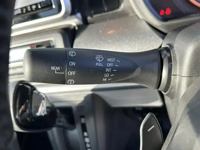 スズキ スペーシア ギア HYBRID XZターボ 和歌山県 2020(令2)年 3.1万km ピュアホワイトP 純正9インチナビ/フルセグTV/（BT/CD/DVD/AM/FM/USB)/レーンディパーチャーアラート/横滑り防止/衝突被害軽減ブレーキ/クルーズコントロール/オートライト/後方コーナーセンサー/ビルトインETC/前方ドライブレコーダー/前席シートヒーター/両側パワースライド/後席サーキュレーター/後席サンシェード/ステアリングリモコン/パドルシフト/ルーフレール/電格ミラー/LEDヘッドライト/フォグランプ