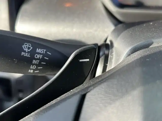 スズキ スペーシア ギア HYBRID XZターボ 和歌山県 2020(令2)年 3.1万km ピュアホワイトP 純正9インチナビ/フルセグTV/（BT/CD/DVD/AM/FM/USB)/レーンディパーチャーアラート/横滑り防止/衝突被害軽減ブレーキ/クルーズコントロール/オートライト/後方コーナーセンサー/ビルトインETC/前方ドライブレコーダー/前席シートヒーター/両側パワースライド/後席サーキュレーター/後席サンシェード/ステアリングリモコン/パドルシフト/ルーフレール/電格ミラー/LEDヘッドライト/フォグランプ