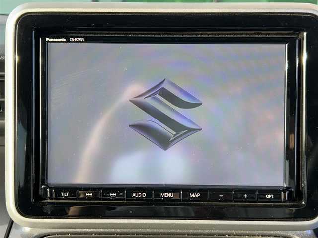スズキ スペーシア ギア HYBRID XZターボ 和歌山県 2020(令2)年 3.1万km ピュアホワイトP 純正9インチナビ/フルセグTV/（BT/CD/DVD/AM/FM/USB)/レーンディパーチャーアラート/横滑り防止/衝突被害軽減ブレーキ/クルーズコントロール/オートライト/後方コーナーセンサー/ビルトインETC/前方ドライブレコーダー/前席シートヒーター/両側パワースライド/後席サーキュレーター/後席サンシェード/ステアリングリモコン/パドルシフト/ルーフレール/電格ミラー/LEDヘッドライト/フォグランプ
