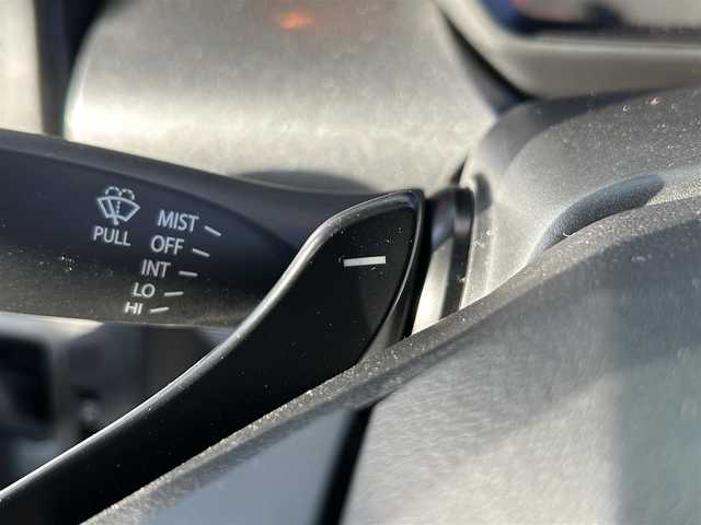 スズキ スペーシア ギア HYBRID XZターボ 和歌山県 2020(令2)年 3.1万km ピュアホワイトP 純正9インチナビ/フルセグTV/（BT/CD/DVD/AM/FM/USB)/レーンディパーチャーアラート/横滑り防止/衝突被害軽減ブレーキ/クルーズコントロール/オートライト/後方コーナーセンサー/ビルトインETC/前方ドライブレコーダー/前席シートヒーター/両側パワースライド/後席サーキュレーター/後席サンシェード/ステアリングリモコン/パドルシフト/ルーフレール/電格ミラー/LEDヘッドライト/フォグランプ