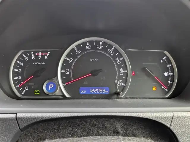 トヨタ ヴォクシー ZS 煌 栃木県 2015(平27)年 12.2万km ブラック (株)IDOMが運営する【じしゃロン宇都宮店】の自社ローン対象車両になります。こちらは現金またはオートローンご利用時の価格です。自社ローンご希望の方は別途その旨お申付け下さい。/純正ナビ(フルセグTV／Bluetooth／CD／DVD)/バックカメラ/フリップダウンモニター/両側パワースライドドア/横滑り防止装置/ETC/アイドリングストップ/LEDヘッドライト/オートライト/ウィンカーミラー/電動格納ミラー/純正16インチAW/プッシュスタート/スマートキー/フロアマット/スタッドレスタイヤ