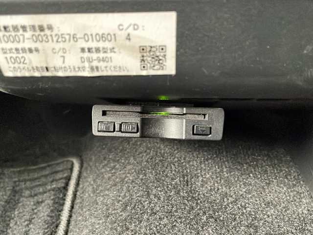 トヨタ ハイエース グランドキャビン 秋田県 2019(令1)年 10.5万km ベージュメタリック/ホワイトパールクリスタルシャイン 社外ナビ　AVN-RB7/・CD、DVD/・BT/・IPOD/・USB/・ラジオ/横滑り防止装置/衝突軽減装置/車線逸脱警報装置/片側パワースライドドア/電動格納ミラー/オートライト/オートハイビーム/純正フロアマット/ETC/ドライブレコーダー/純正テールライト積載
