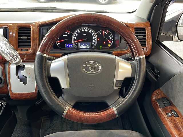 トヨタ ハイエース グランドキャビン 秋田県 2019(令1)年 10.5万km ベージュメタリック/ホワイトパールクリスタルシャイン 社外ナビ　AVN-RB7/・CD、DVD/・BT/・IPOD/・USB/・ラジオ/横滑り防止装置/衝突軽減装置/車線逸脱警報装置/片側パワースライドドア/電動格納ミラー/オートライト/オートハイビーム/純正フロアマット/ETC/ドライブレコーダー/純正テールライト積載