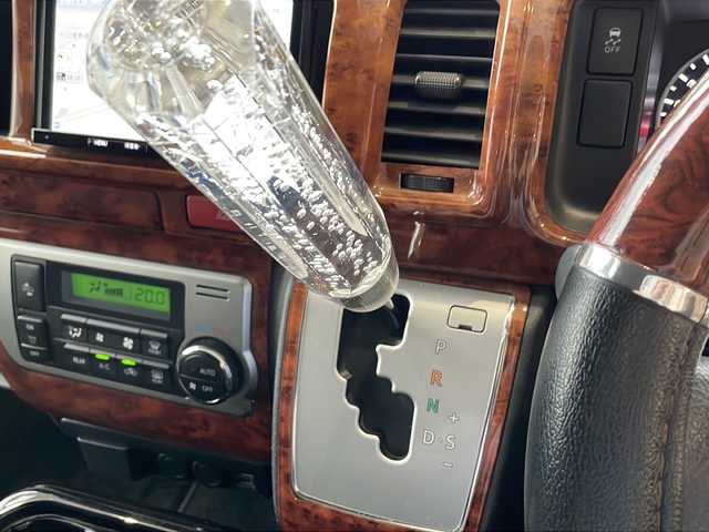 トヨタ ハイエース グランドキャビン 秋田県 2019(令1)年 10.5万km ベージュメタリック/ホワイトパールクリスタルシャイン 社外ナビ　AVN-RB7/・CD、DVD/・BT/・IPOD/・USB/・ラジオ/横滑り防止装置/衝突軽減装置/車線逸脱警報装置/片側パワースライドドア/電動格納ミラー/オートライト/オートハイビーム/純正フロアマット/ETC/ドライブレコーダー/純正テールライト積載