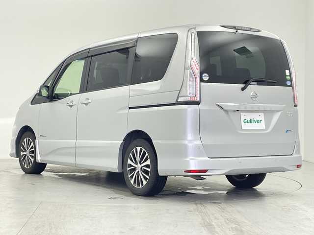 日産 セレナ HWS S HV Vセレ +SeftyⅡ 愛知県 2016(平28)年 4.6万km ブリリアントシルバー 禁煙/スペアキー/純正ナビ/・フルセグ/・Bluetooth/・DVD/・CD/ドラレコ/アラウンドビューモニター/ETC/クルーズコントロール/ABS/車線逸脱抑制装置/横滑り防止装置/衝突軽減ブレーキシステム/盗難防止装置/前後コーナーセンサー/両側パワースライドドア/LEDヘッドライト/オートライト/フォグランプ/革巻ステアリング