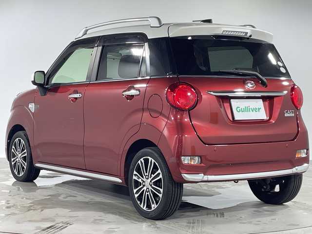 ダイハツ キャスト スタイル G リミテッド SAⅢ 福岡県 2019(令1)年 3.1万km ファイアークォーツレッドM ワンオーナー/純正ナビ（NSZP-X69D）/（AM/FM/BT/CD/DVD/フルセグTV）/前席シートヒーター/ルーフレール/全方位カメラ/バックカメラ/ETC/ドライブレコーダー/純正フロアマット/純正15インチアルミホイール/オートライト/オートハイビーム/フォグライト/横滑り防止装置/衝突被害軽減システム/ドアバイザー/プッシュスタート/スペアキー×１/保証書