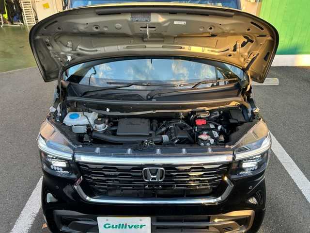 ホンダ Ｎ ＢＯＸ カスタム 京都府 2023(令5)年 2.1万km クリスタルブラックパール 純正８型ナビ　前後ドラレコ　衝突軽減ブレーキ　レーンキープアシスト　クルーズコントロール（追従機能付き）　ＥＴＣ　シートヒーター　両側パワースライドドア　チップアップシート　オートマチックハイビーム