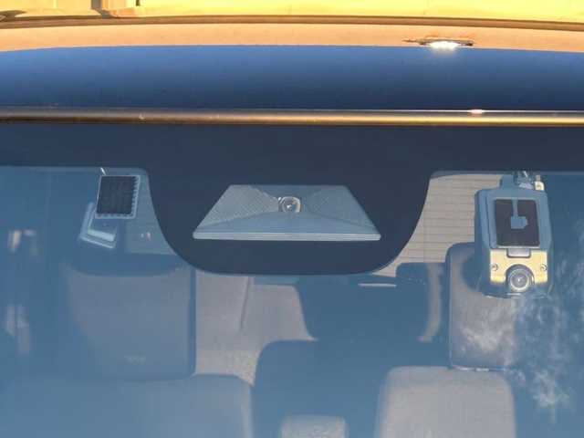 ホンダ Ｎ ＢＯＸ カスタム 京都府 2023(令5)年 2.1万km クリスタルブラックパール 純正８型ナビ　前後ドラレコ　衝突軽減ブレーキ　レーンキープアシスト　クルーズコントロール（追従機能付き）　ＥＴＣ　シートヒーター　両側パワースライドドア　チップアップシート　オートマチックハイビーム