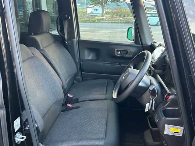 ホンダ Ｎ ＢＯＸ カスタム 京都府 2023(令5)年 2.1万km クリスタルブラックパール 純正８型ナビ　前後ドラレコ　衝突軽減ブレーキ　レーンキープアシスト　クルーズコントロール（追従機能付き）　ＥＴＣ　シートヒーター　両側パワースライドドア　チップアップシート　オートマチックハイビーム