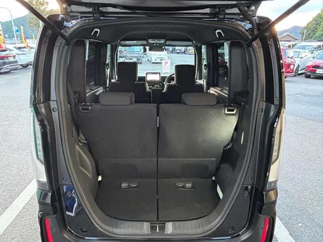 ホンダ Ｎ ＢＯＸ カスタム 京都府 2023(令5)年 2.1万km クリスタルブラックパール 純正８型ナビ　前後ドラレコ　衝突軽減ブレーキ　レーンキープアシスト　クルーズコントロール（追従機能付き）　ＥＴＣ　シートヒーター　両側パワースライドドア　チップアップシート　オートマチックハイビーム