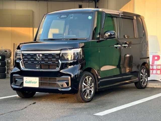 ホンダ Ｎ ＢＯＸ カスタム 京都府 2023(令5)年 2.1万km クリスタルブラックパール 純正８型ナビ　前後ドラレコ　衝突軽減ブレーキ　レーンキープアシスト　クルーズコントロール（追従機能付き）　ＥＴＣ　シートヒーター　両側パワースライドドア　チップアップシート　オートマチックハイビーム