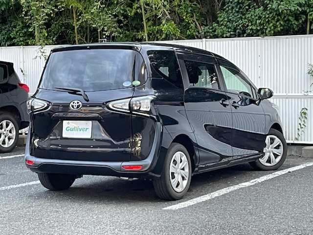 トヨタ シエンタ ファンベースG 茨城県 2019(平31)年 2.5万km ブラックマイカ 衝突被害軽減システム/盗難防止装置/横滑り防止装置/バックカメラ/ETC/Bluetooth/TV（ワンセグ）/スライドドア