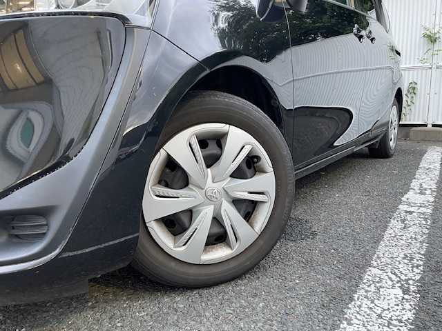 トヨタ シエンタ ファンベースG 茨城県 2019(平31)年 2.5万km ブラックマイカ 衝突被害軽減システム/盗難防止装置/横滑り防止装置/バックカメラ/ETC/Bluetooth/TV（ワンセグ）/スライドドア