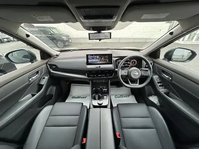 日産 エクストレイル X e－4ORCE 山形県 2023(令5)年 0.3万km ダイヤモンドブラック 4WD/純正12.3インチナビ/フルセグTV/FM/AM/Apple Car play/Bluetooth/インテリジェンスクルーズ/前席パワーシート/ドライブモード/前席シートヒーター/純正マット/AUTOライト/全方位カメラ/ハンドルヒーター/電脳リアゲート/盗難防止装置/スマートキー