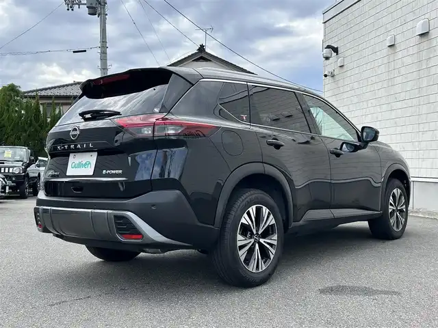 日産 エクストレイル X e－4ORCE 山形県 2023(令5)年 0.3万km ダイヤモンドブラック 4WD/純正12.3インチナビ/フルセグTV/FM/AM/Apple Car play/Bluetooth/インテリジェンスクルーズ/前席パワーシート/ドライブモード/前席シートヒーター/純正マット/AUTOライト/全方位カメラ/ハンドルヒーター/電脳リアゲート/盗難防止装置/スマートキー