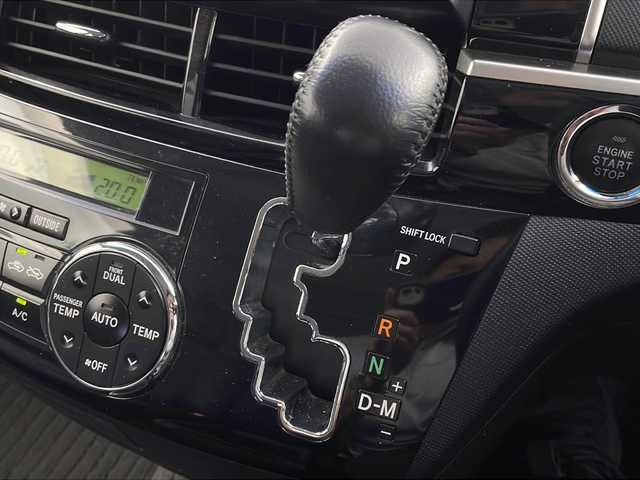 トヨタ エスティマ アエラス プレミアムエディション 栃木県 2015(平27)年 6.3万km ブラック 純正8インチナビ/(CD/DVD/BT/TV/AM/FM）/純正フリップダウンモニター/バックガイドモニター/禁煙車/両側パワースライドドア/D席パワーシート/純正フロアマット/純正ドアバイザー/オートエアコン/オートライト/HIDヘッドライト/フォグライト/ステアリングスイッチ/電動格納ミラー/ハーフレザーシート/ケンウッド製デジタルインナーミラー型ドラレコ/スマートキー
