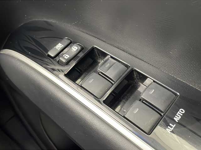 トヨタ エスティマ アエラス プレミアムエディション 栃木県 2015(平27)年 6.3万km ブラック 純正8インチナビ/(CD/DVD/BT/TV/AM/FM）/純正フリップダウンモニター/バックガイドモニター/禁煙車/両側パワースライドドア/D席パワーシート/純正フロアマット/純正ドアバイザー/オートエアコン/オートライト/HIDヘッドライト/フォグライト/ステアリングスイッチ/電動格納ミラー/ハーフレザーシート/ケンウッド製デジタルインナーミラー型ドラレコ/スマートキー