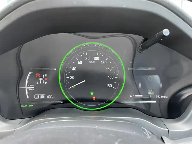 ホンダ ヴェゼル ハイブリッド 栃木県 2018(平30)年 4.3万km ホワイトオーキッドパール ホンダセンシング/社外メモリナビ/フルセグTV/DVD/Bluetooth/バックカメラ/ビルトインETC/黒革シート/前席パワーシート/前席シートヒーター/パドルシフト/アダプティブクルーズコントロール/純正17インチAW/スマートキー/プッシュEgスタート/純正フロアマット/LEDオートライト/サイド/カーテンエアバッグ